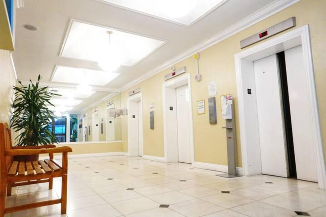 1508- Heart Of Waikiki With Kitchen-Free Parking-King Bed-Corner Unit Apartment Хонолулу Екстериор снимка